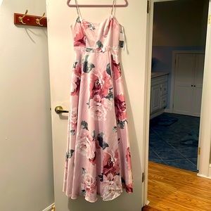 Women’s Xscape Satin gown